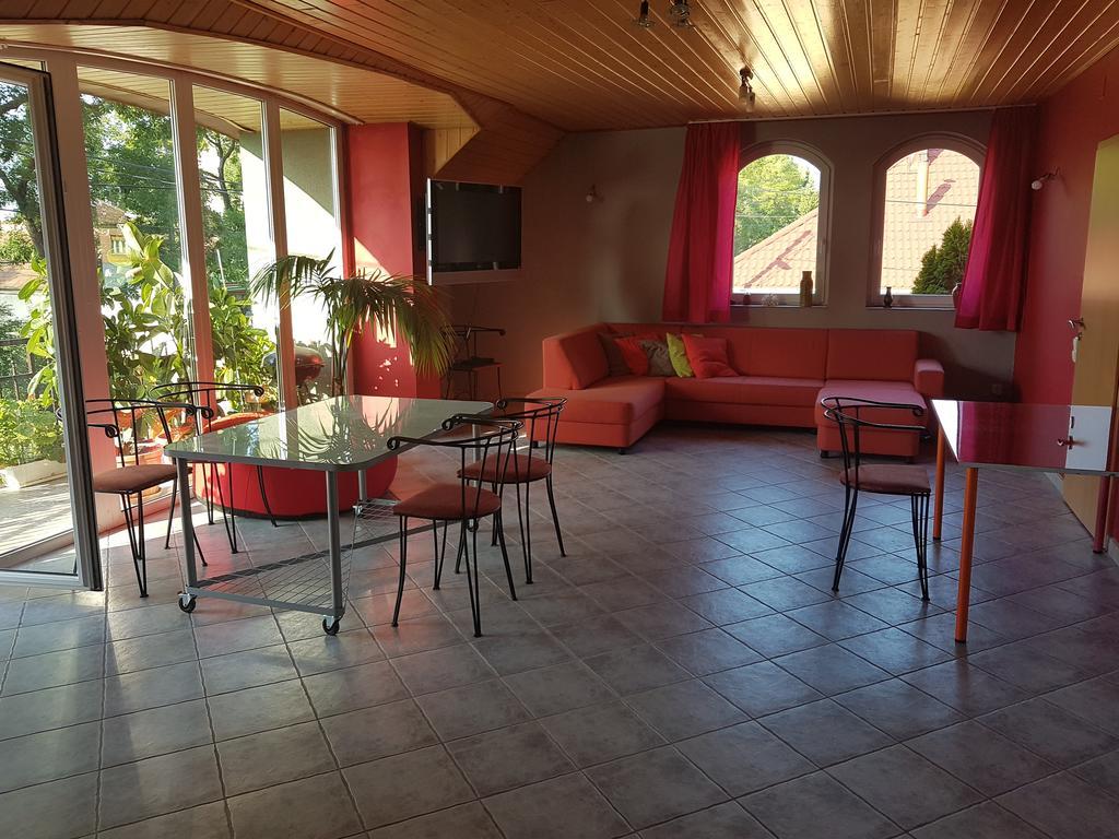 Szigeti Apartmanhaz Pětikostelí Exteriér fotografie